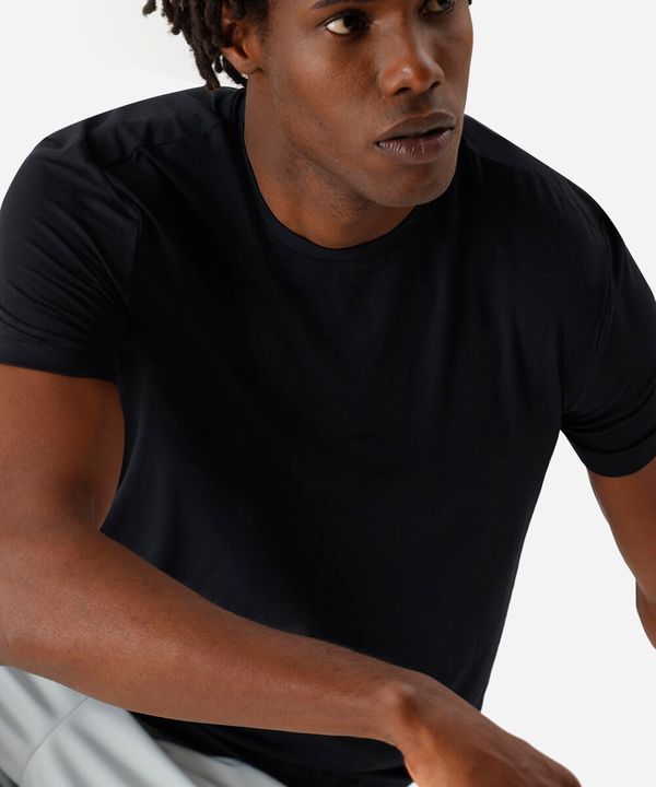 camiseta masculina esportiva básica preta M