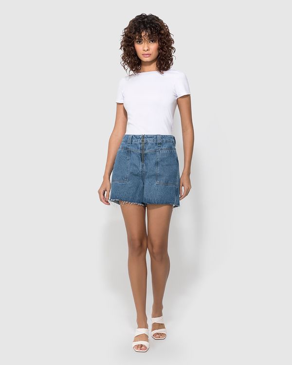 Shorts Feminino Mom Recorte E Barra Desfiada Em Jeans 100% Algodão - ENFIM Azul - 40