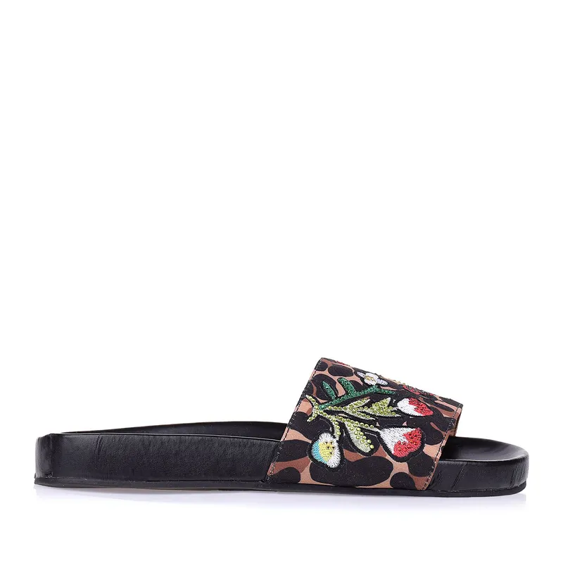 Flat Leopardo