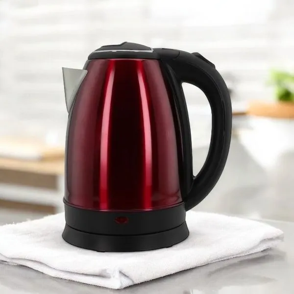 Chaleira Elétrica Inox Vermelho 1000W 1,8L com Base e Desligamento Automático Rápida Fervura 110V Chaleira Elétrica 1,8L Em Inox Vermelha 127v 1000w Rápida Fervura