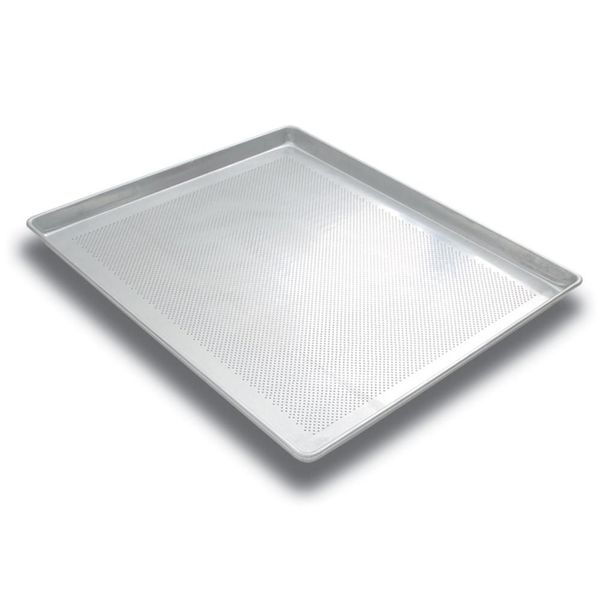 Kit Com 10 Assadeiras De Alumínio Perfurada Estampada 58 X 70 Imeca 0382
