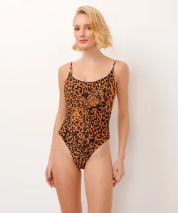 maiô regata com alça fina animal print marrom GG
