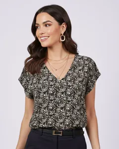 Blusa Feminina Viscose Berry & Co. Estampada Preta P