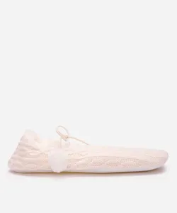 pantufa feminina de tricot com amarração e antiderrapante bege P