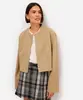 jaqueta bomber feminina cropped com pences bege PP