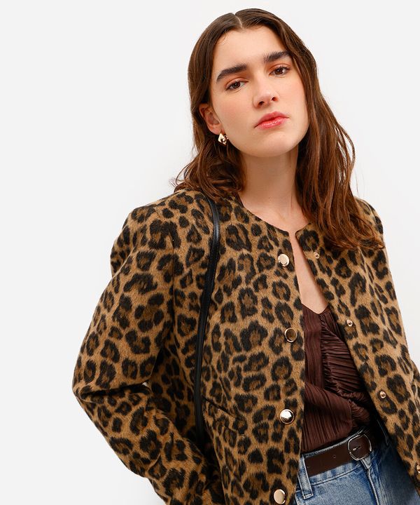 casaco feminino animal print texturizado marrom G