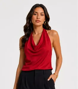 Blusa Feminina Com Decote Degagê Infinita Cor Vermelho P