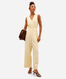 macacão feminino de viscose com pregas amarelo GG