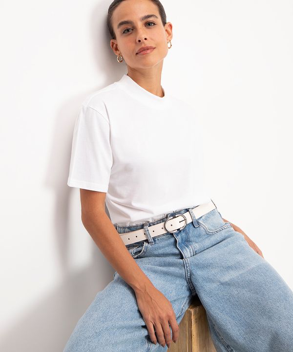 camiseta de algodão básica manga curta gola alta - off white M