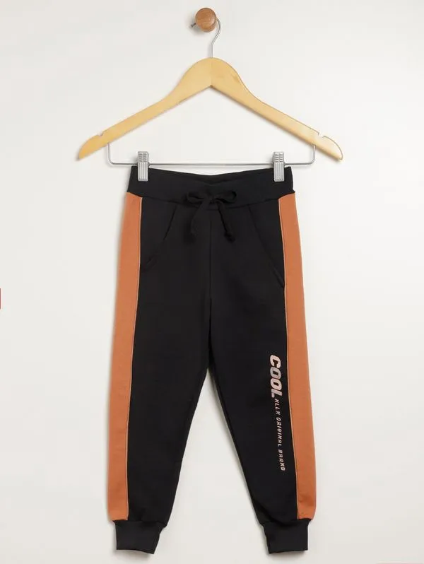 Calça Moletom Com Punho Infantil Para Menino - PRETO 8