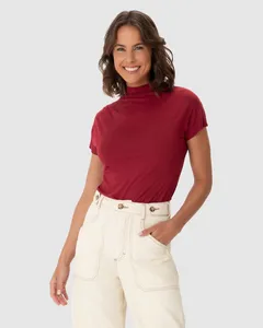 Blusa Feminina Gola Alta Detalhe Pregas No Ombro Em Viscose Stretch Vermelho - GG