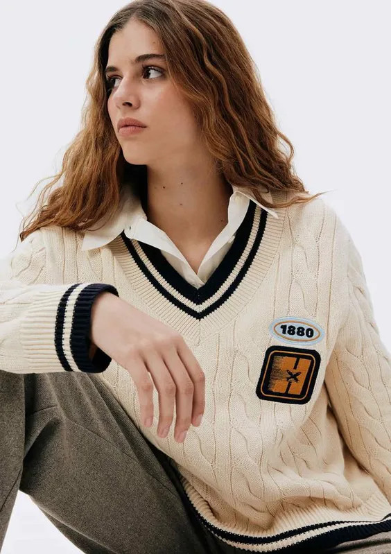 Blusão Feminino Decote V Em Tricô - Off white M