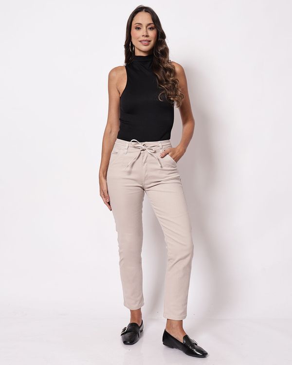 Calça Sarja Feminina Biotipo Mom com Cinto Bege 46