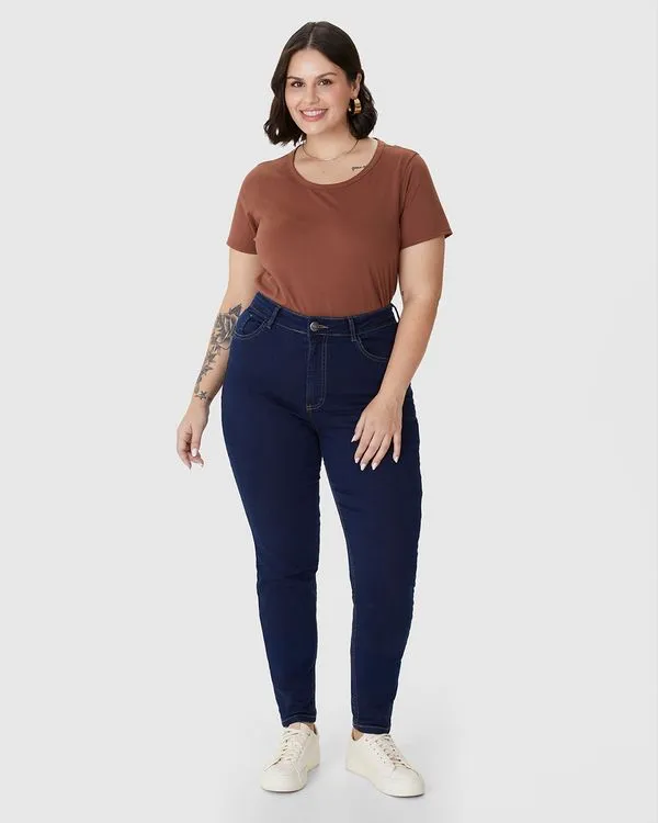 Calça Feminina Plus Size Skinny Cintura Média Em Jeans Com Elastano Azul - 50