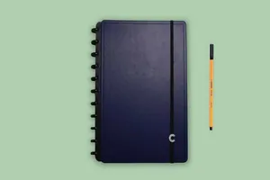 CADERNO GRANDE DARK BLUE CADERNO INTELIGENTE