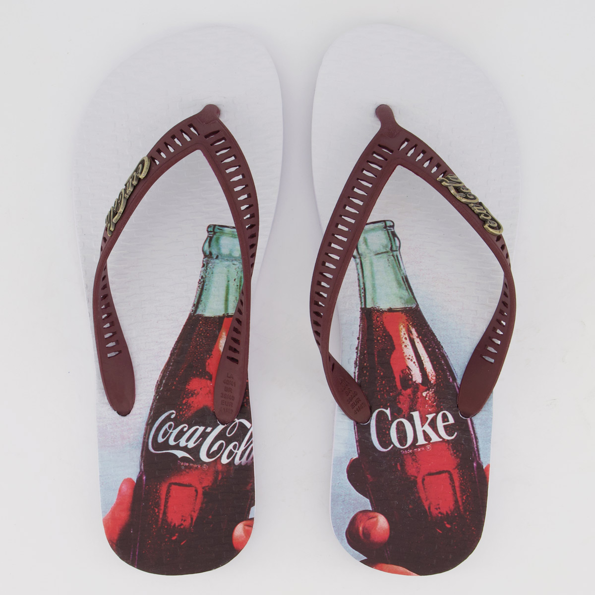 Chinelo Coca Cola Toast Branco e Bordô