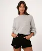 Short de Sarja Feminino Cintura Alta Lateral Curta Destroyed Preto 40