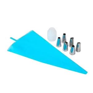 Kit Confeitaria Silver Festas Com 6 Bicos Adaptadores E Manga (MP)