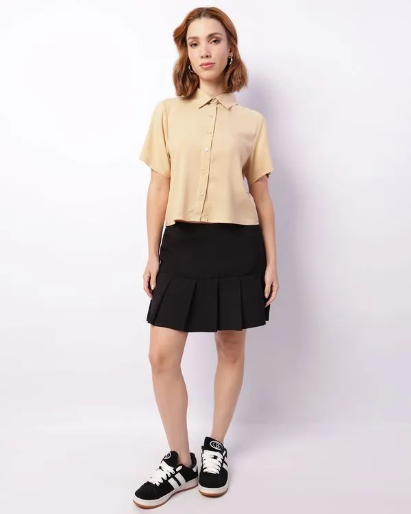 Minissaia Feminina Berry & Co. Viscose com Pregas Preta G