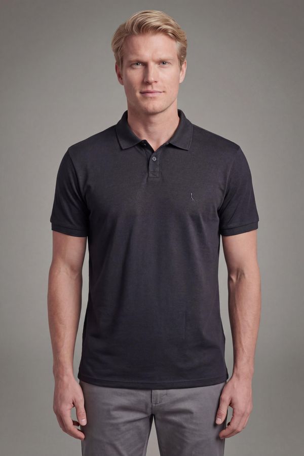 Polo Piquet Levinha Preto - M