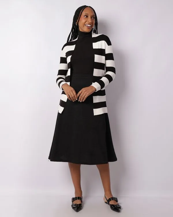Saia Feminina Midi Atoalhada Preta G