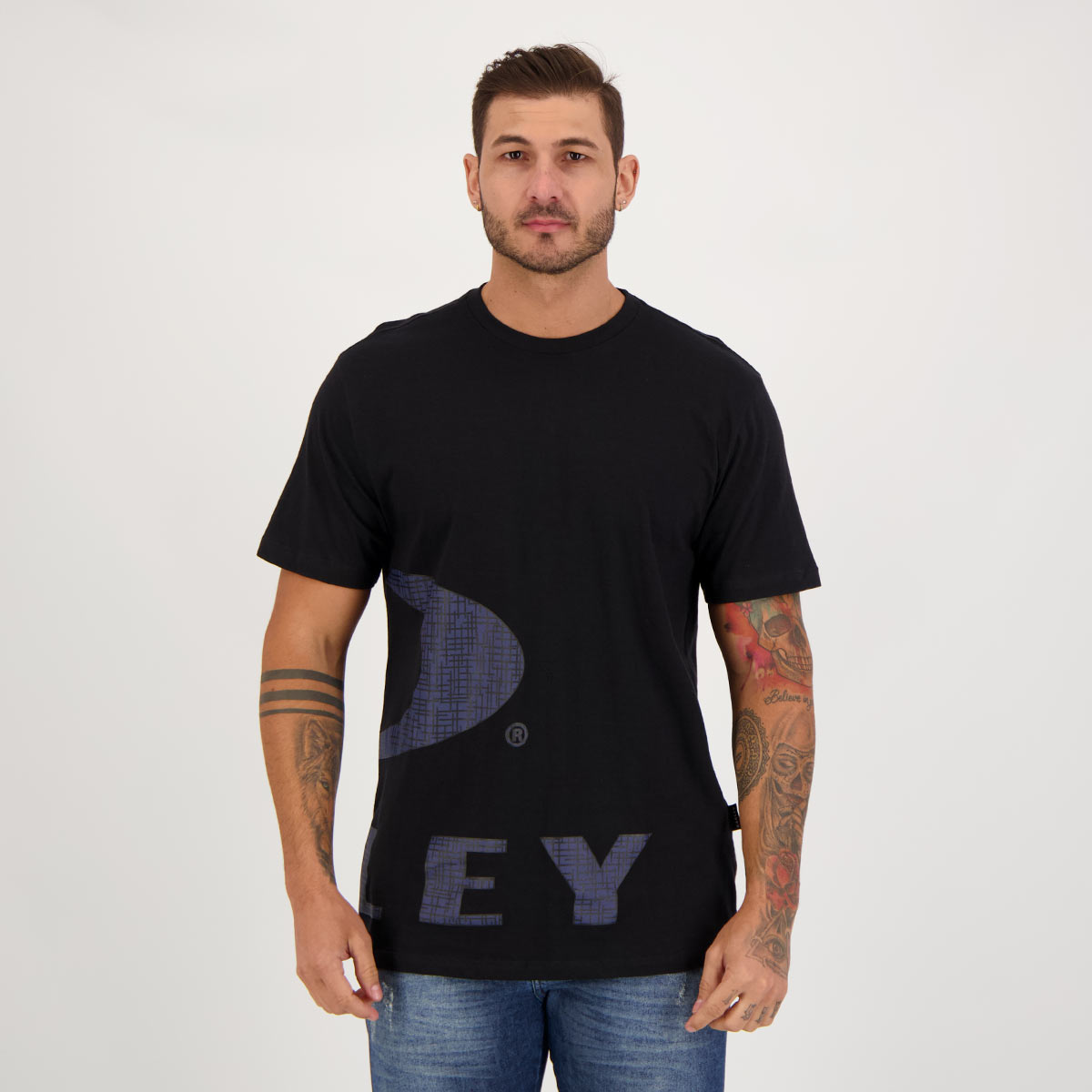Camiseta Oakley Mythologies Big Logo Preta