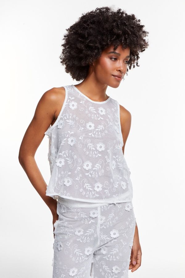 BLUSA RENDA FLORAL OFF WHITE - PP