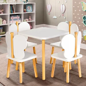 Conjunto Infantil Mesa com 4 Cadeiras Hora de Brincar - Branco/Pinus