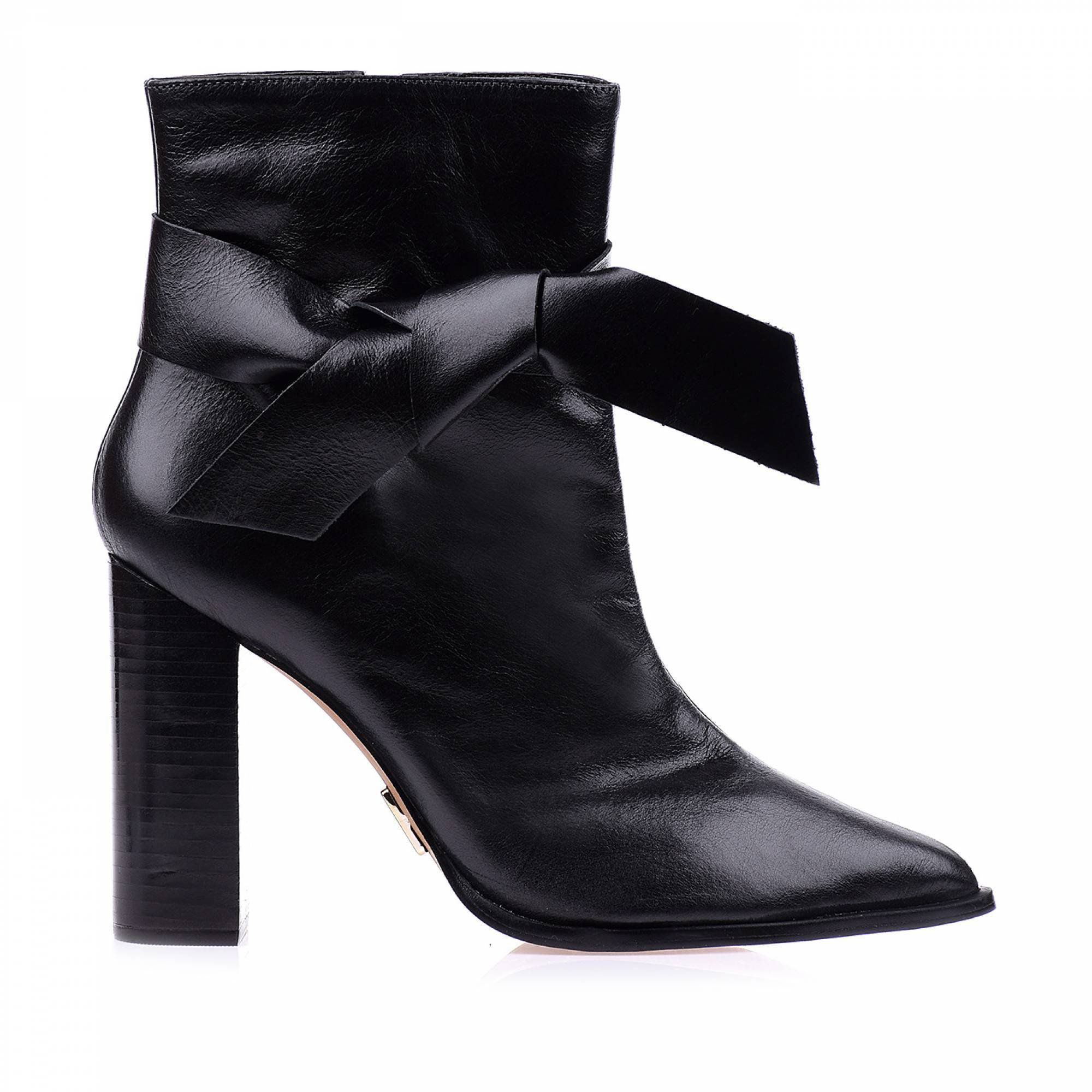 Bota Salto Alto Couro Preto