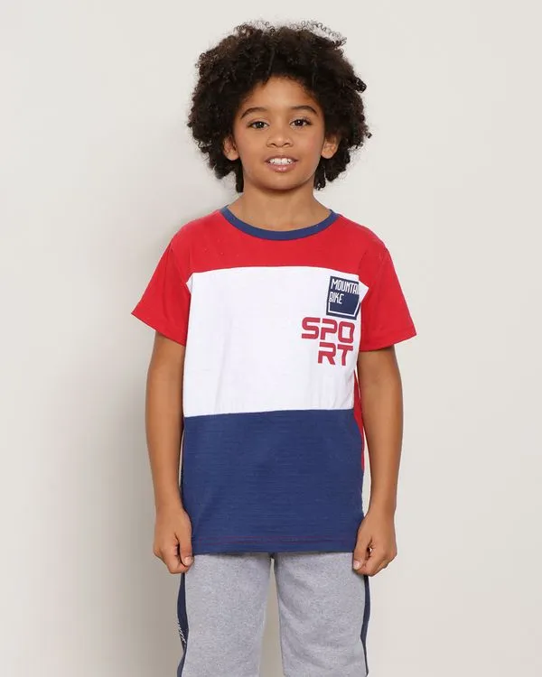 Camiseta Infantil Com Recortes Vermelho 4