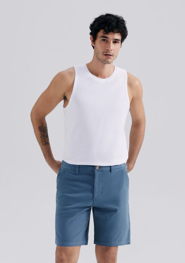 Bermuda Masculina Chino Em Sarja Peletizada - Azul 040