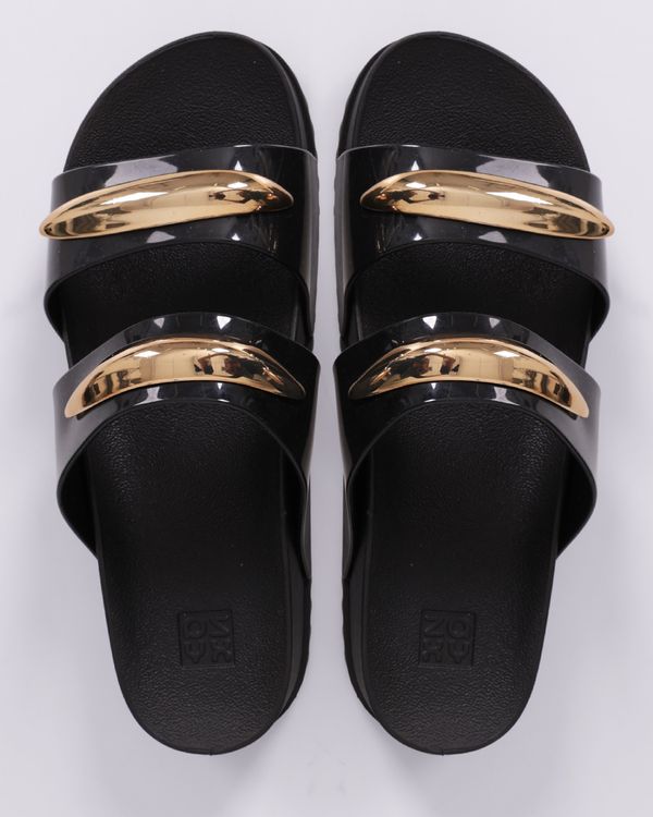 Sandália Feminina Slide Zaxy com Detalhe Metal Preta 35
