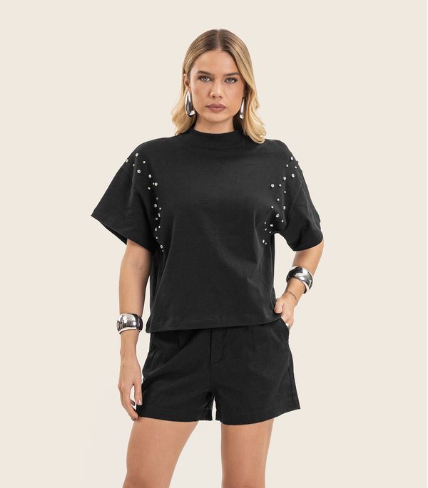 T- Shirt Feminina Gola Alta em Malhão Endless Preto M