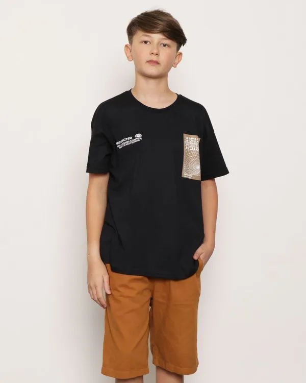 Camiseta Juvenil Manga Curta Estampada Preta 16