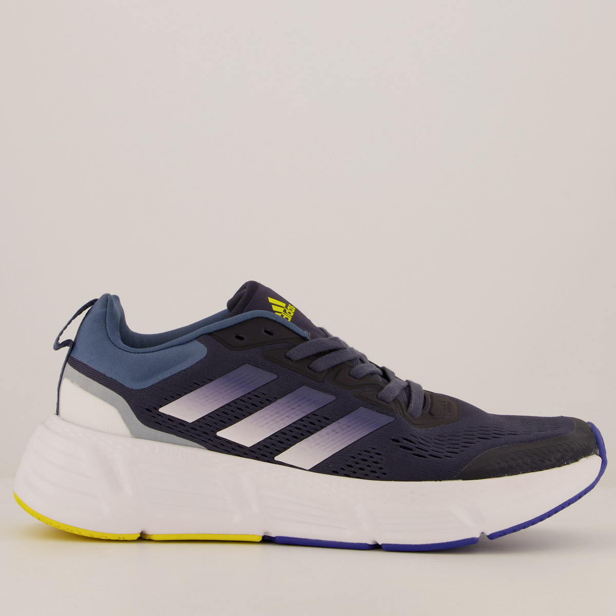 Tênis Adidas Questar Azul e Branco