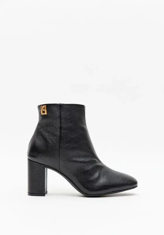 Bota Cano Baixo Salto Bloco Enfeite Preto 35