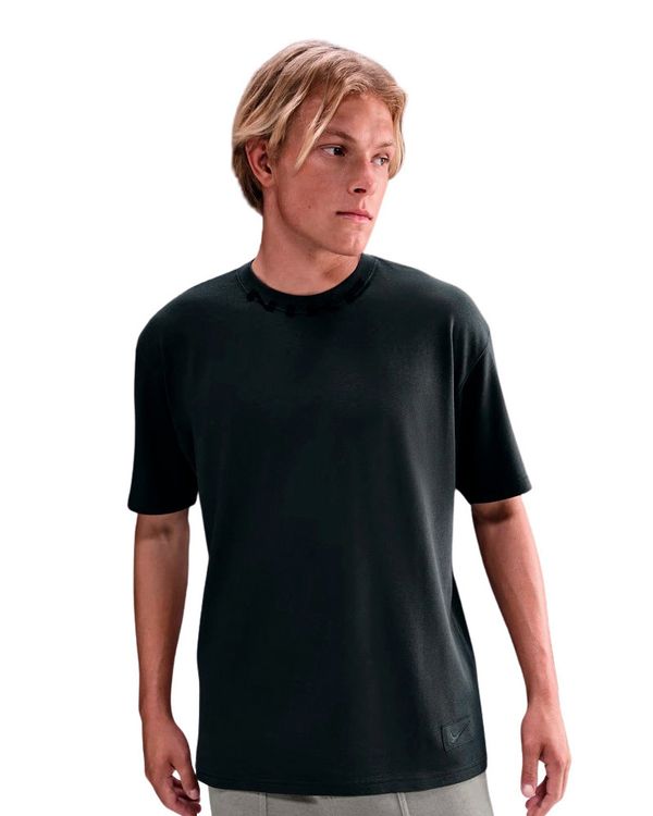 Camiseta Nike Sportswear Collar Print Unissex - P