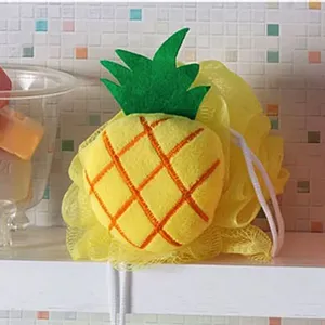 Esponja de Banho Frutas Abacaxi em Nylon 100% Polietileno 01 Peça Amarelo Bouton Esponja de Banho Frutas Abacaxi em Nylon 100% Polietileno Amarelo Bouton