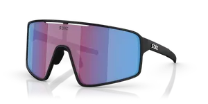 P001