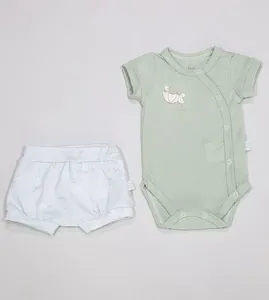 Conjunto Body/Shorts Patinhos De 0 a 12 meses Verde - G