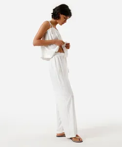 pijama longo feminino de viscose texturizado off white PP