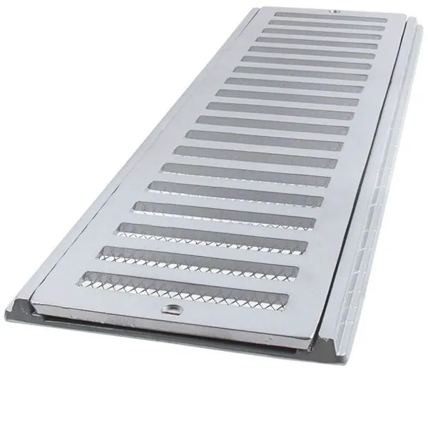 Grelha e Porta Grelha de Alumínio Reciclado com Tela CJ2050CTE 20x50cm Prata Água Mais Grelha e Porta Grelha Alumínio com Tela CJ2050CTE 20x50cm Prata Água Mais