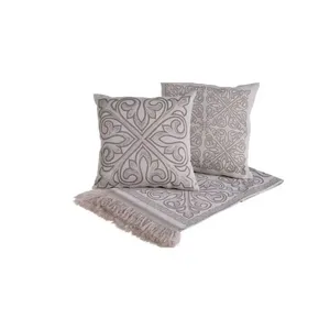 Kit Xale para Sofá Grécia com Franja 5 Peças 1,35M X 1,35M Tecido Jacquard 60% Algodão 40% Poliéster Cáqui Valle Kit Xale para Sofá Grécia 5 Peças Tecido Jacquard 60% Algodão 40% Poliéster Cáqui Valle