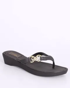 Tamanco Feminino com Aviamento Preto 35