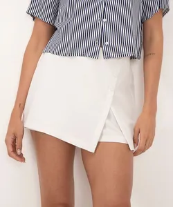 short saia curto com botões off white 42