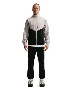 Conjunto Nike Tracksuit Masculino - P