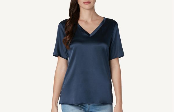 Camiseta Em Seda e Modal Manga Curta Decote Em v - Azul P