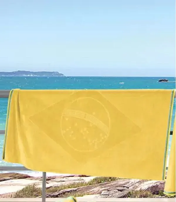 Toalha de Banho Praia Jacq. 70x140cm Brasil Amarelo Bouton