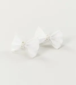 Bico de Pato Laço e Florzinha Branca com 2 unidades Branco