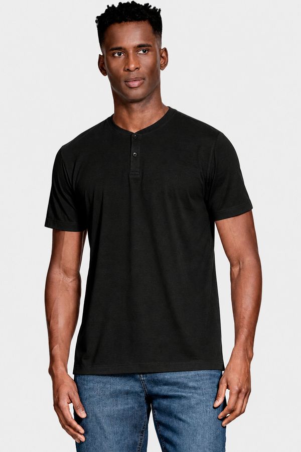 Camiseta Manga Curta Portuguesa em Blend de Linho Preto - M